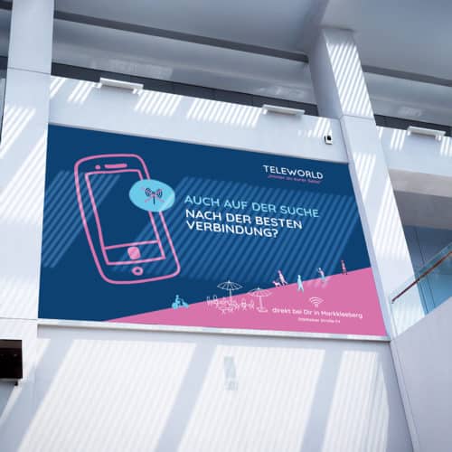 Großflächenplakat einer Marketing Kampagne unseres Kunden Teleworld mit der Frage: "Auf der Suche nach der besten Verbindung?"